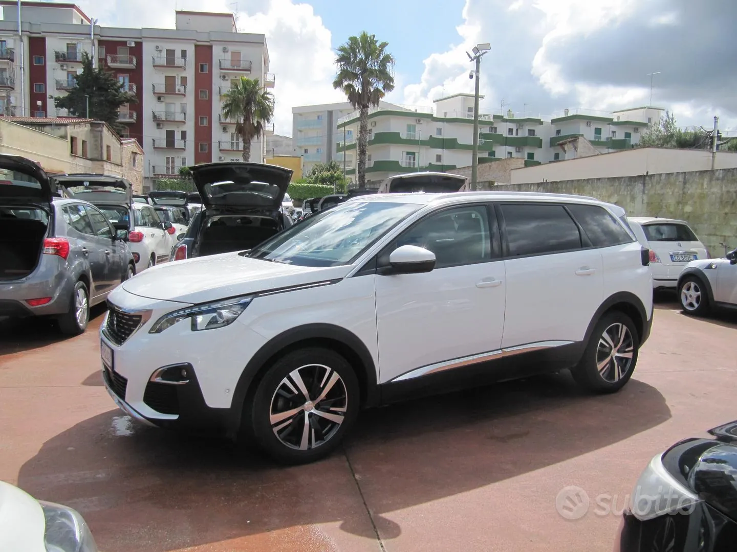 Peugeot 5008 2019 photo 2
