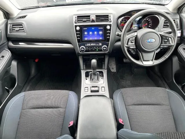 Subaru Legacy Outback 2017 photo 2
