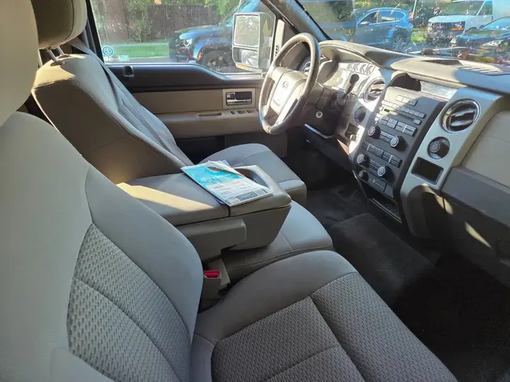 Ford F-150 2010 photo 3