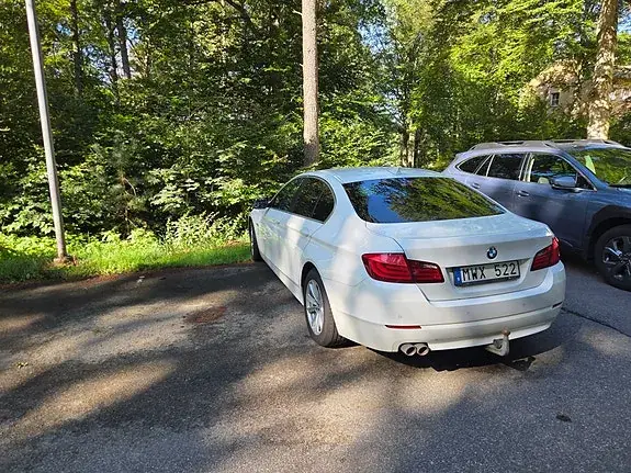 BMW 520D 2012 photo 3