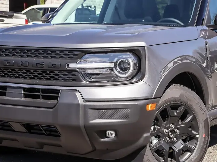 Ford Bronco Sport 2026 photo 2