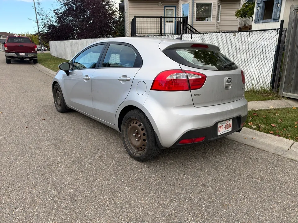 Kia Rio 2014 photo 4