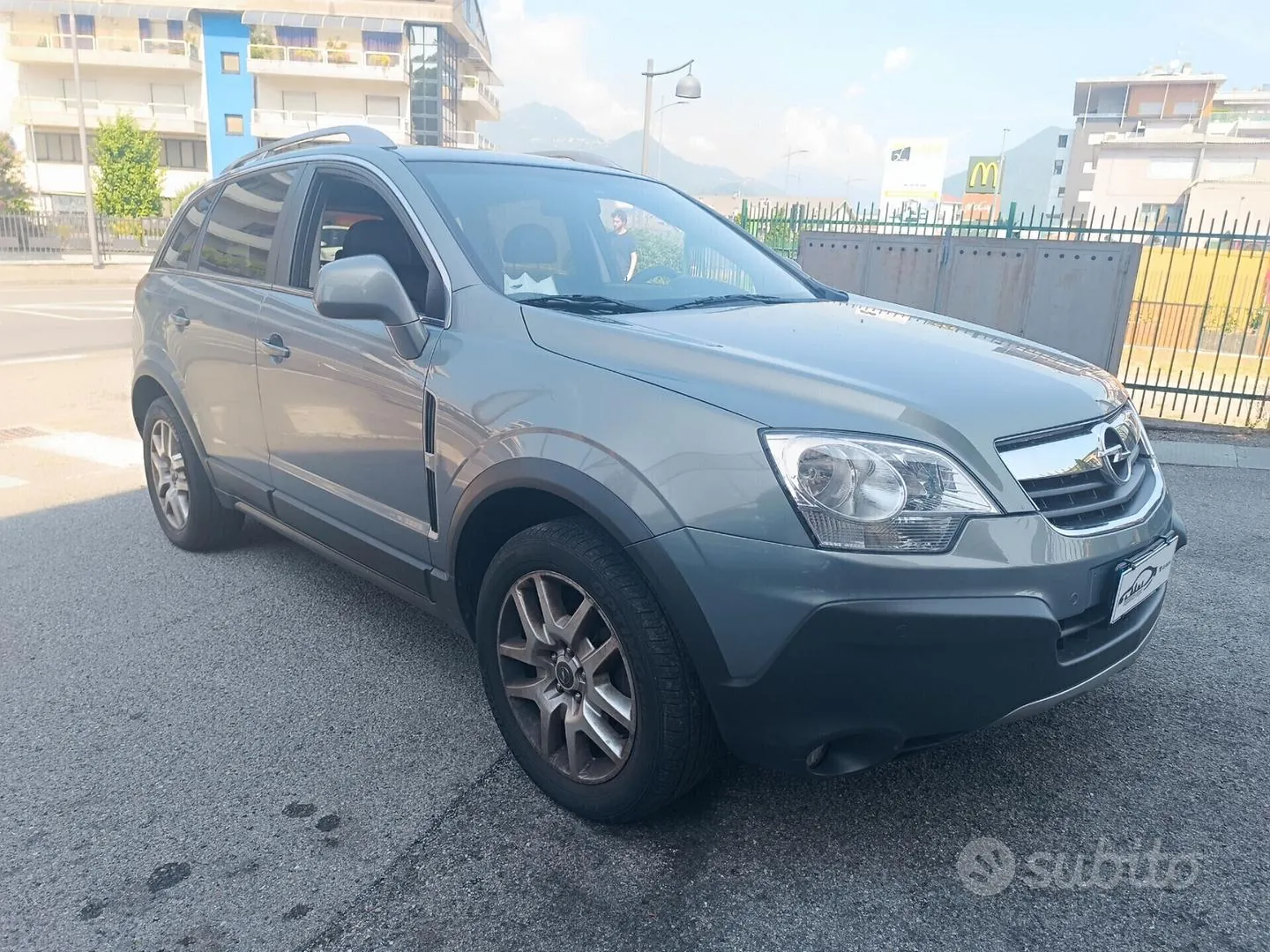 Opel Antara 2010 photo 3