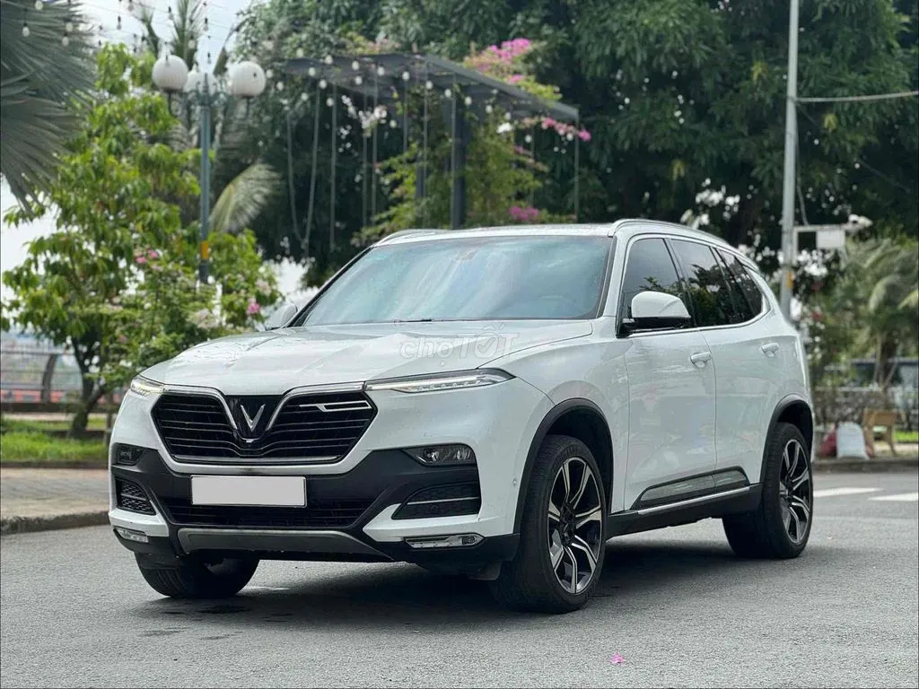 Vinfast Lux Sa2.0