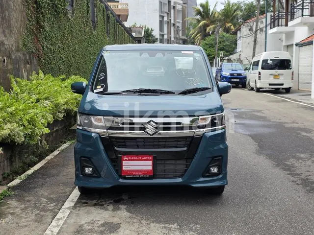 Suzuki Wagon R 2024 photo 2