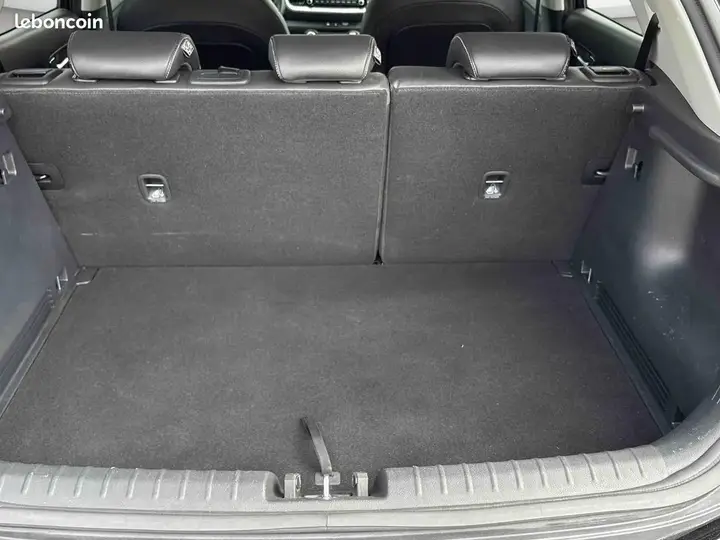 Kia Stonic 2023 photo 5