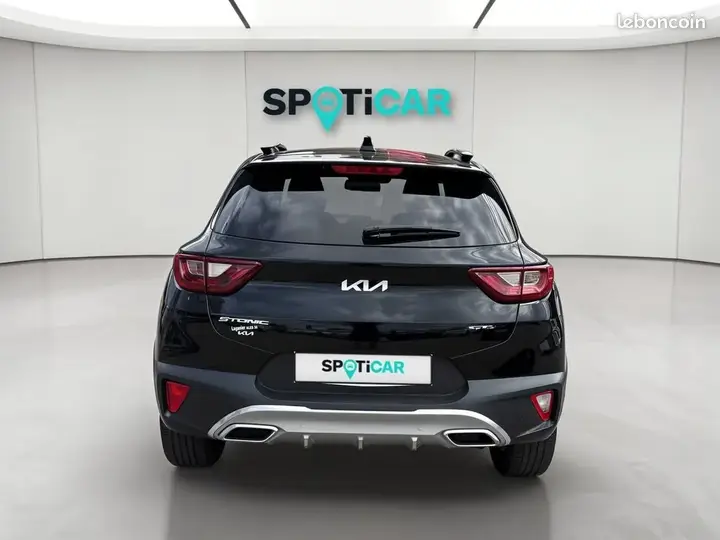 Kia Stonic 2023 photo 4