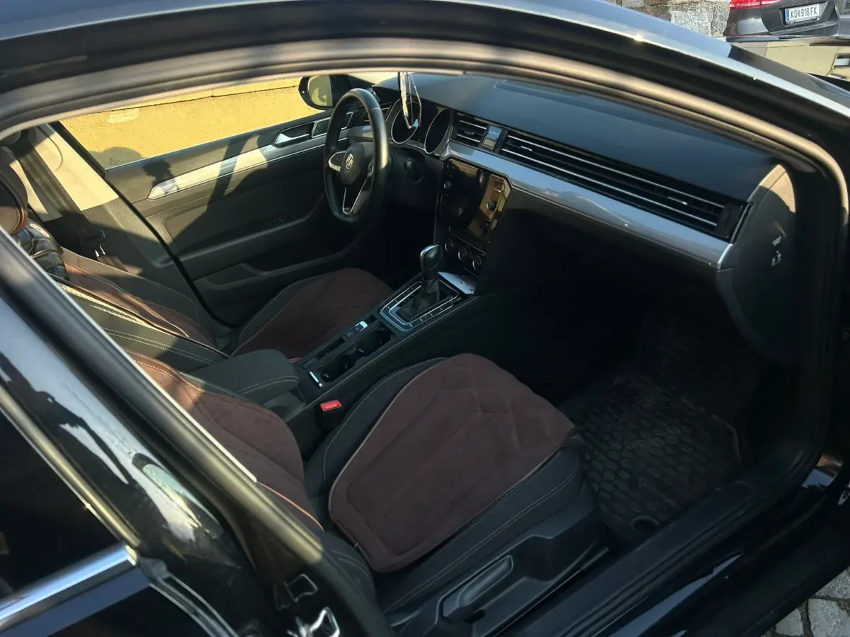 Volkswagen Passat 2019 photo 3