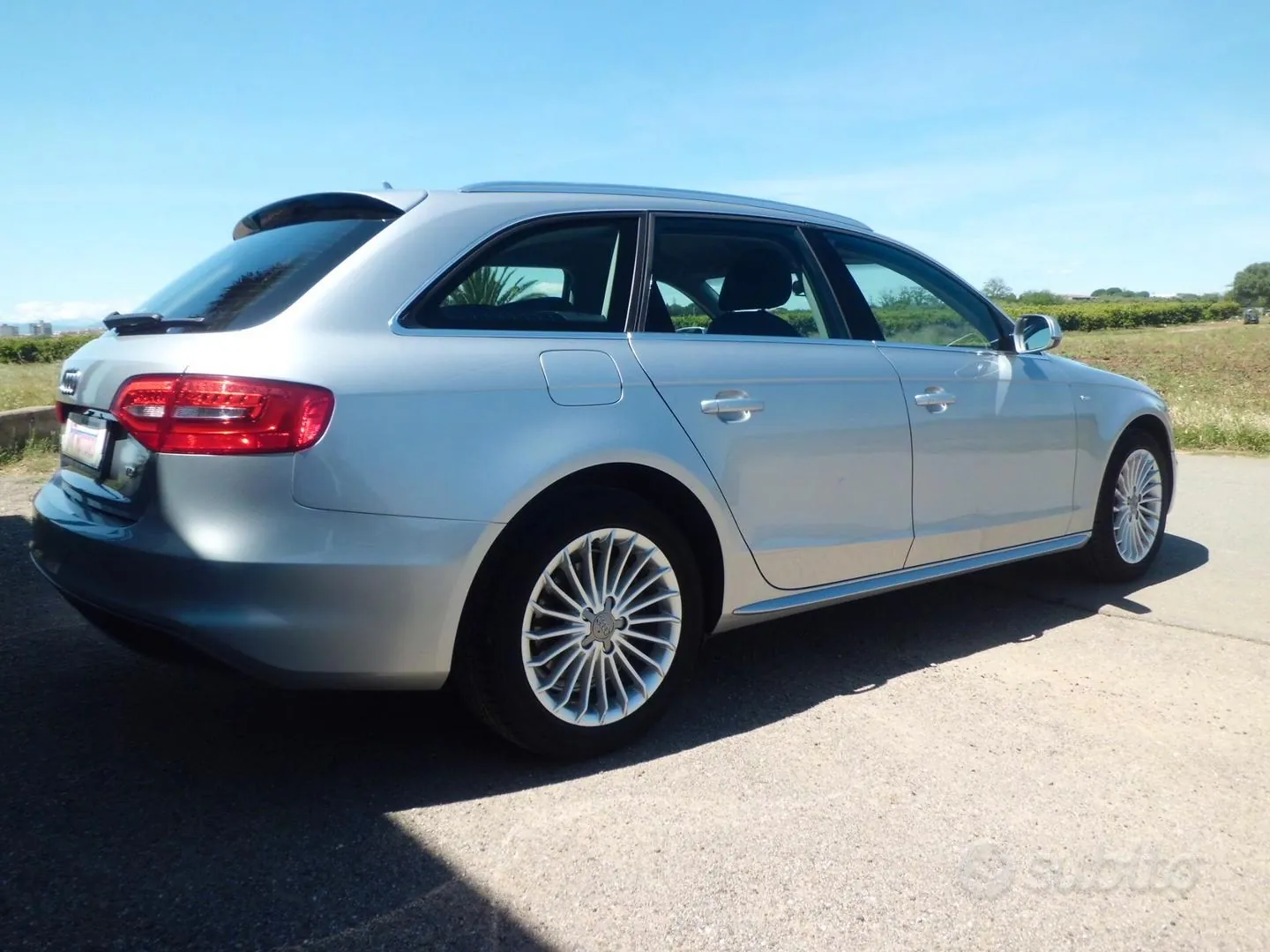 Audi A4 2015 photo 4