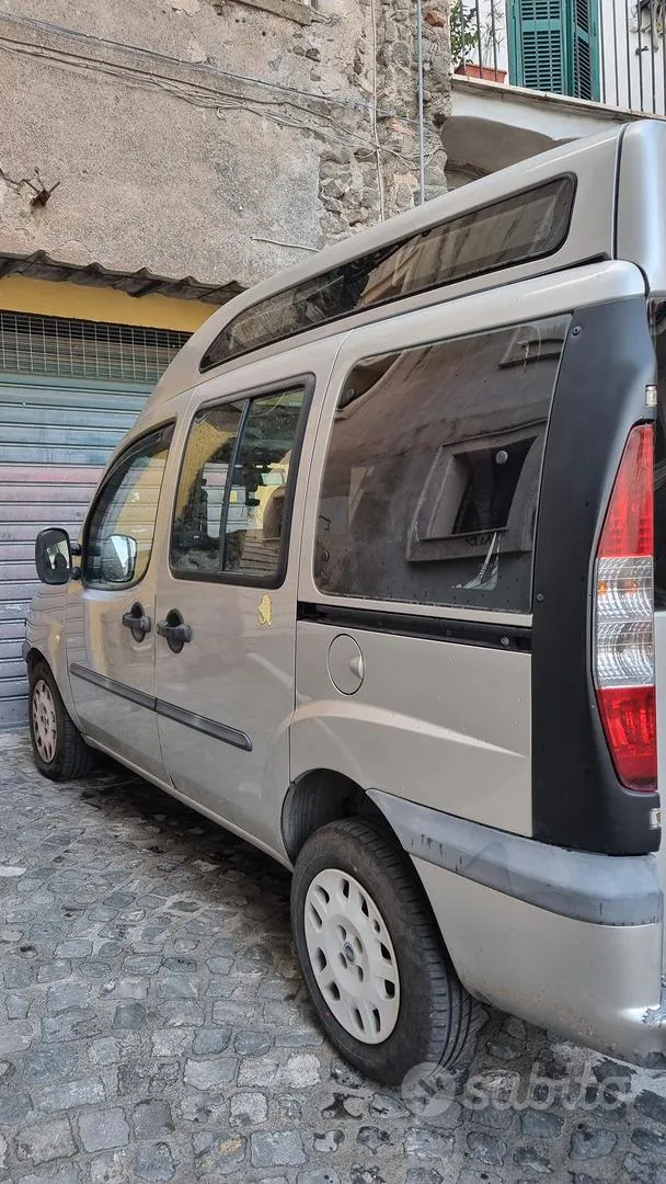 Fiat Doblo 2003 photo 2