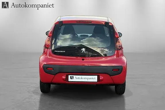 Peugeot 107 2012 photo 4