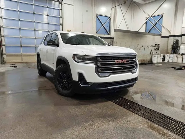 GMC Acadia 2023 photo 2