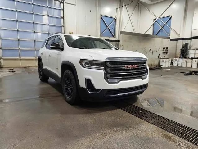 GMC Acadia 2023 photo 3