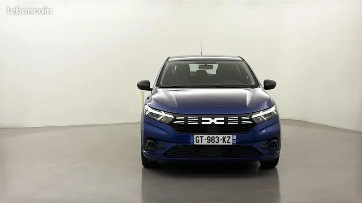 Dacia Sandero 2024 photo 2