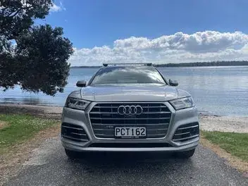 Audi Q5 2018 photo 2