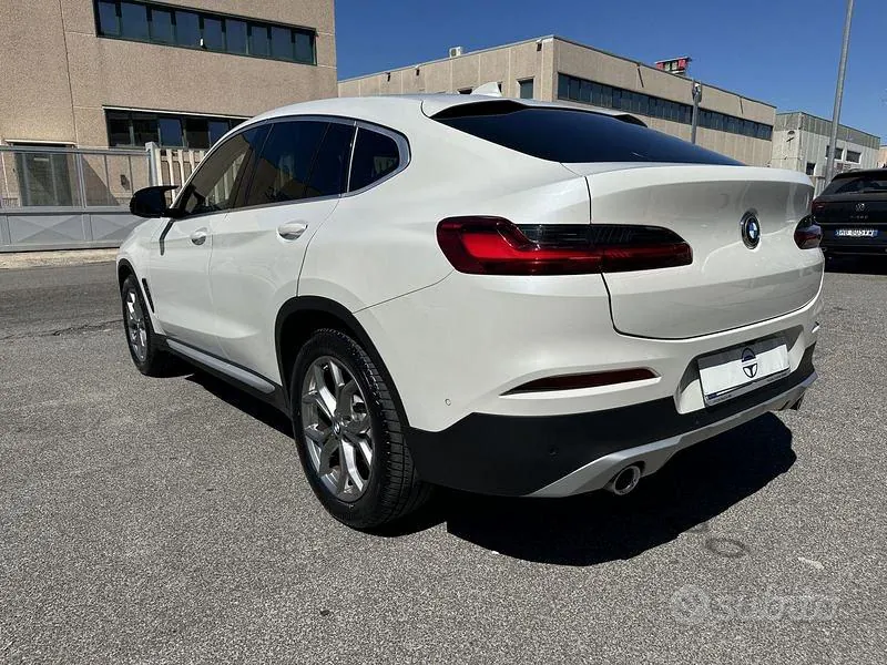 BMW X4 2018 photo 2