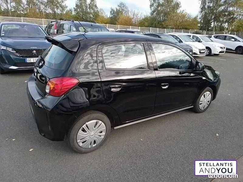 Mitsubishi Space Star 2024 photo 3