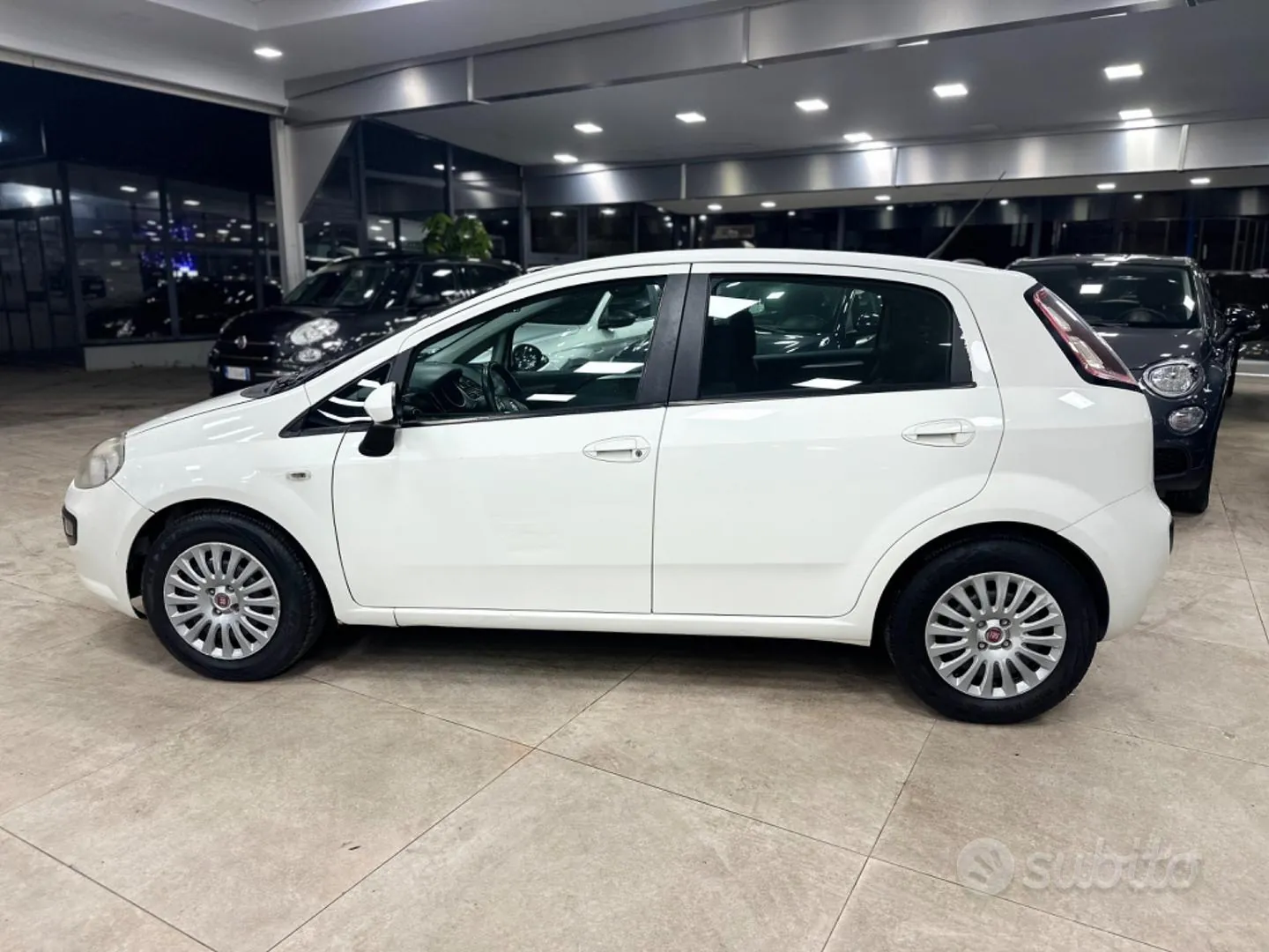 Fiat Punto Evo 2011 photo 4