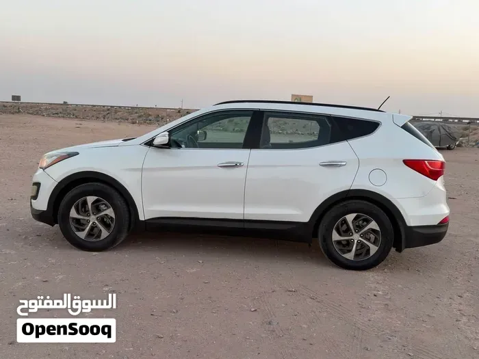 Hyundai Santa Fe 2015 photo 3