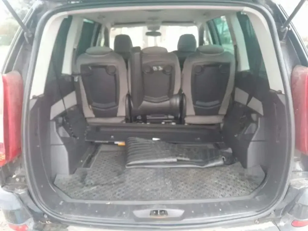 Peugeot 807 2006 photo 2