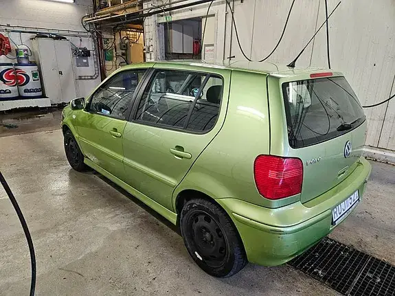 Volkswagen Polo 2000 photo 5