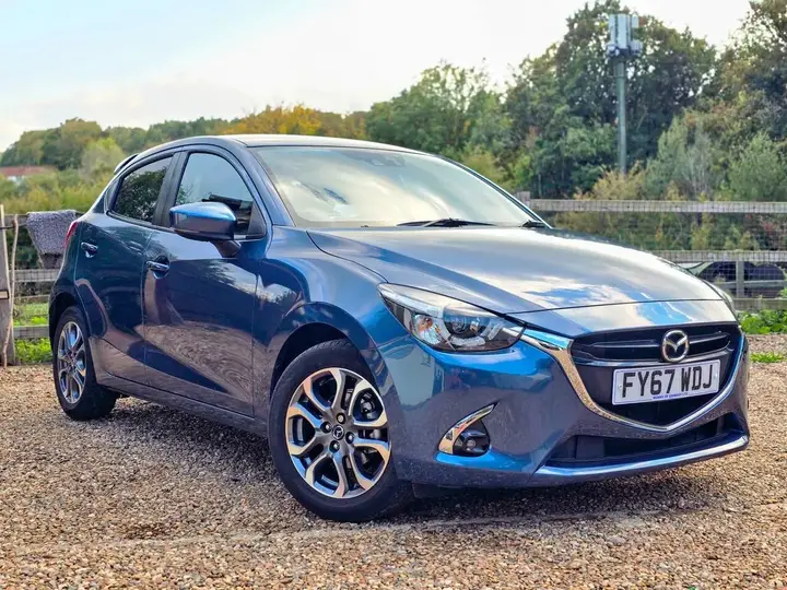 Mazda Mazda2