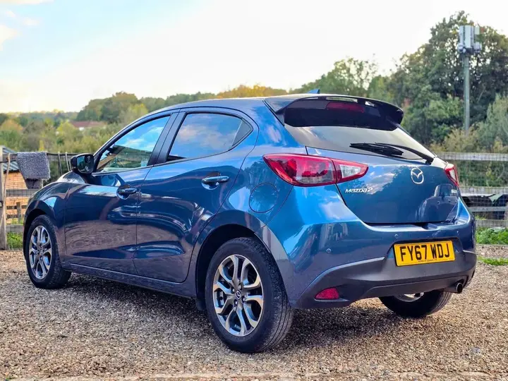 Mazda Mazda2 2017 photo 5