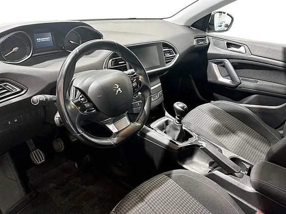 Peugeot 308 2020 photo 4