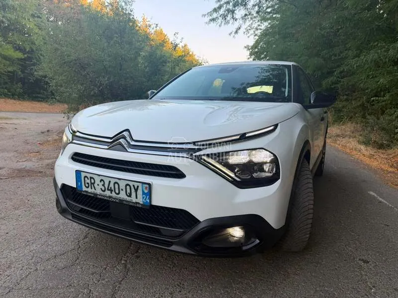 Citroen C4 2023 photo 2