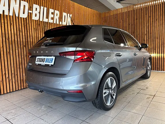 Skoda Fabia 2022 photo 3