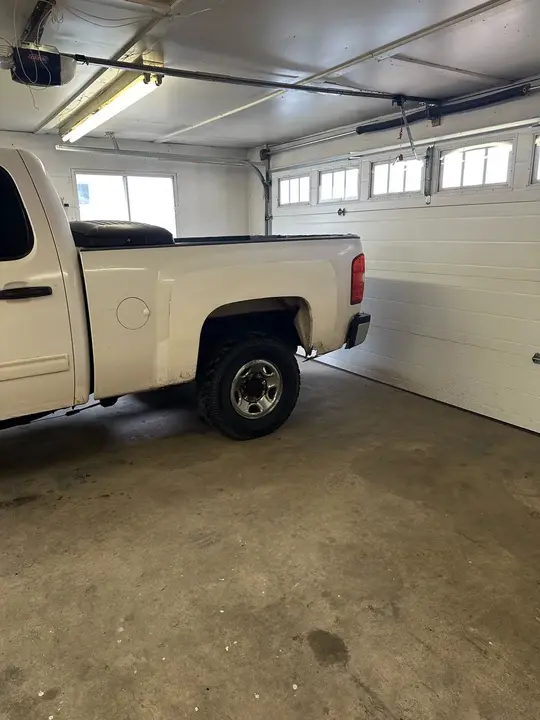 Chevrolet Silverado 2500Hd 2009 photo 2