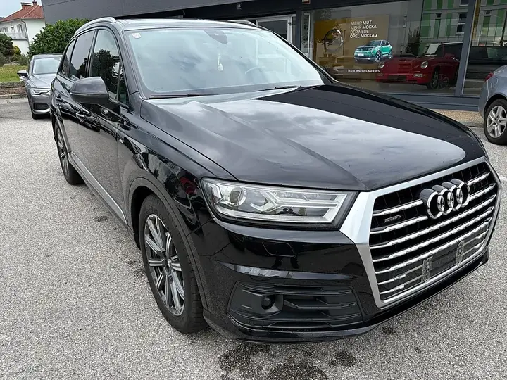 Audi Q7 2016 photo 3