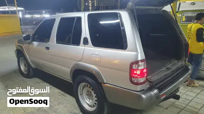Nissan Pathfinder 2003 photo 4