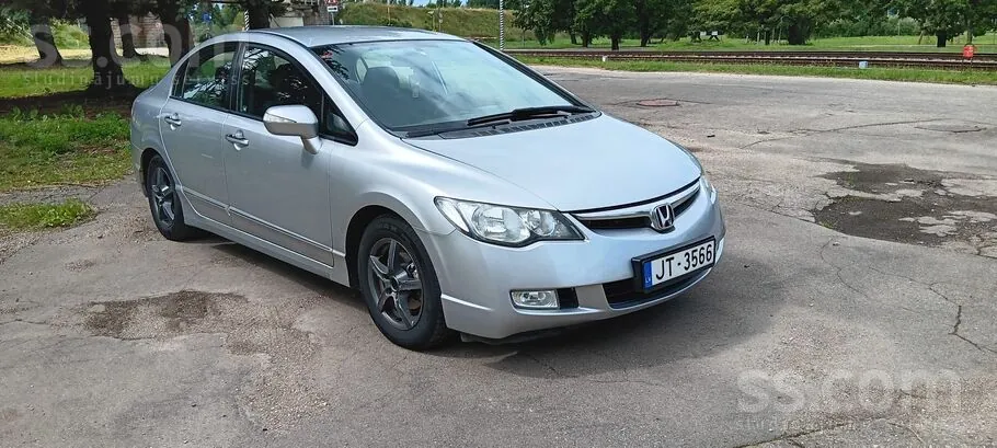 Honda Civic 2007 photo 2