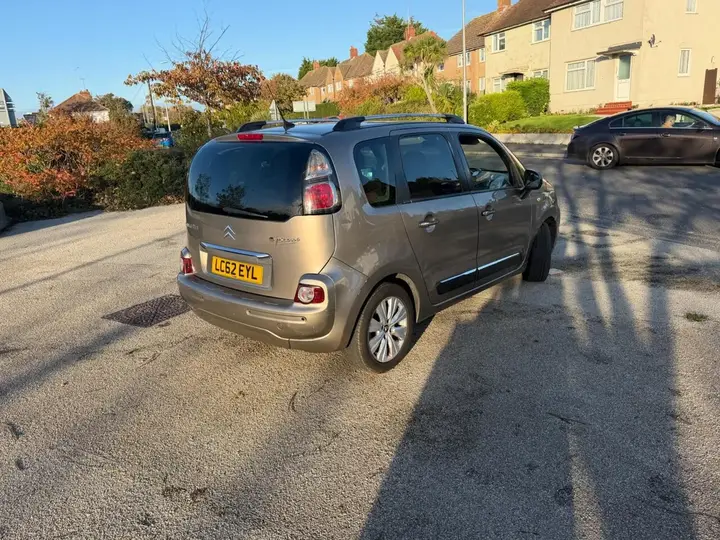 Citroen C3 Picasso 2012 photo 2