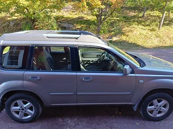 Nissan X-Trail 2006 photo 5