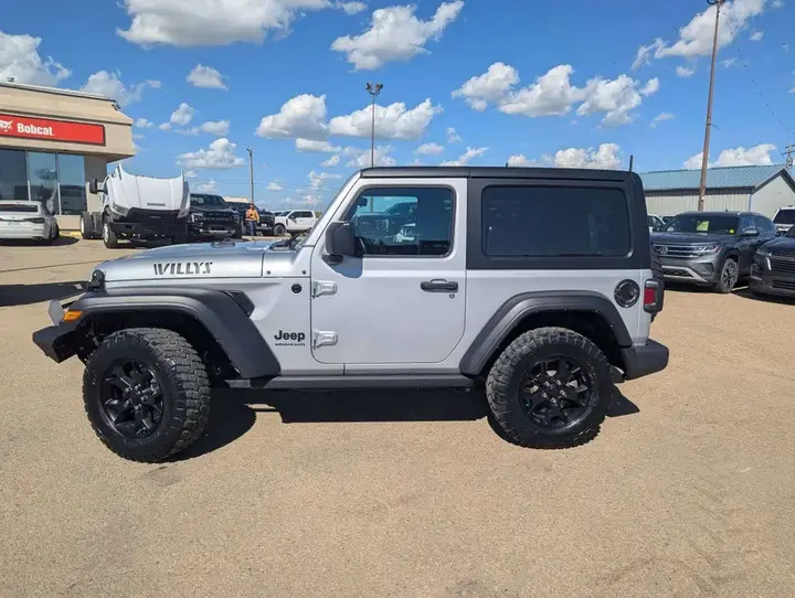 Jeep Wrangler 2022 photo 3