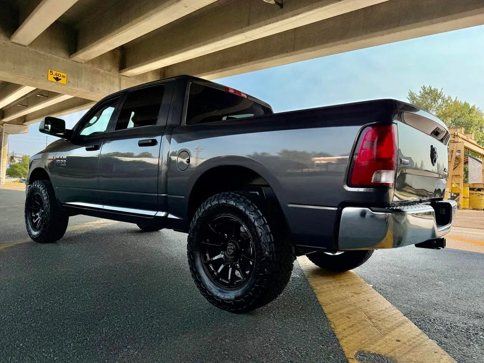 Ram 1500 Classic 2023 photo 5