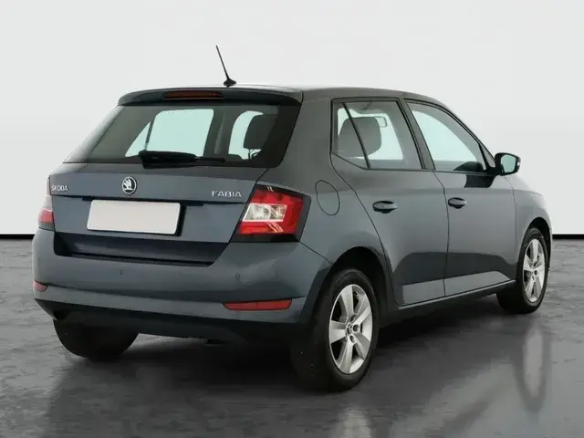 Skoda Fabia 2018 photo 4