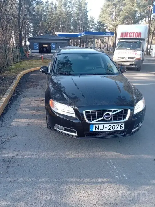Volvo V70