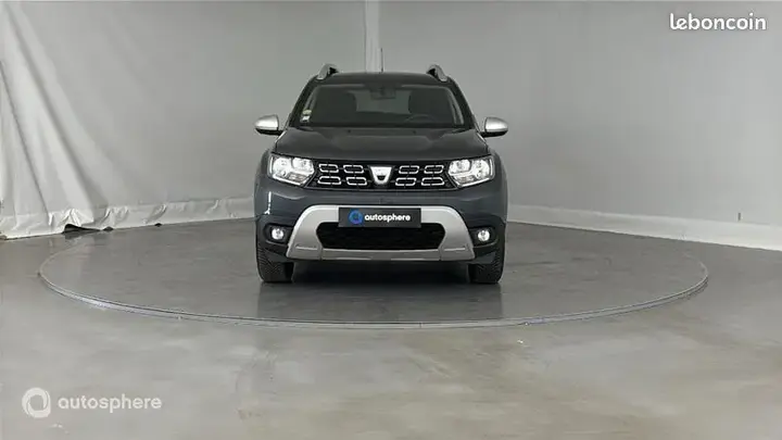 Dacia Duster 2021 photo 2