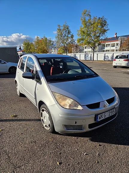 Mitsubishi Colt 2005 photo 5