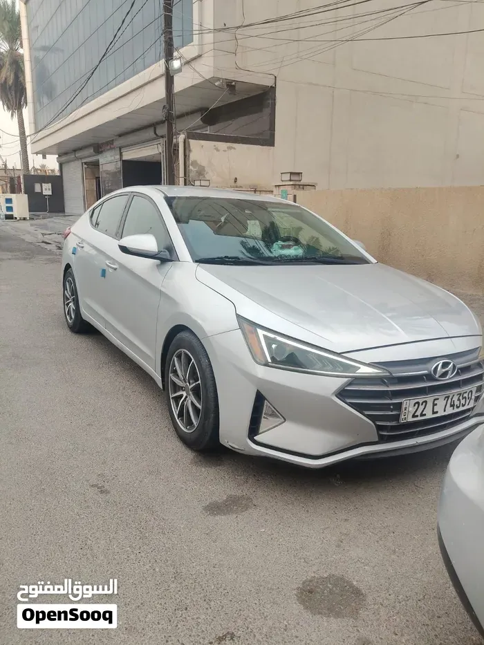 Hyundai Elantra 2019 photo 4