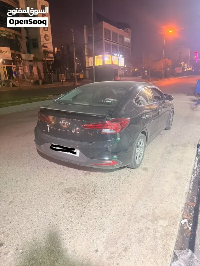 Hyundai Elantra 2019 photo 2