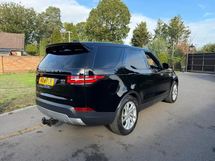 Land Rover Discovery 2018 photo 3