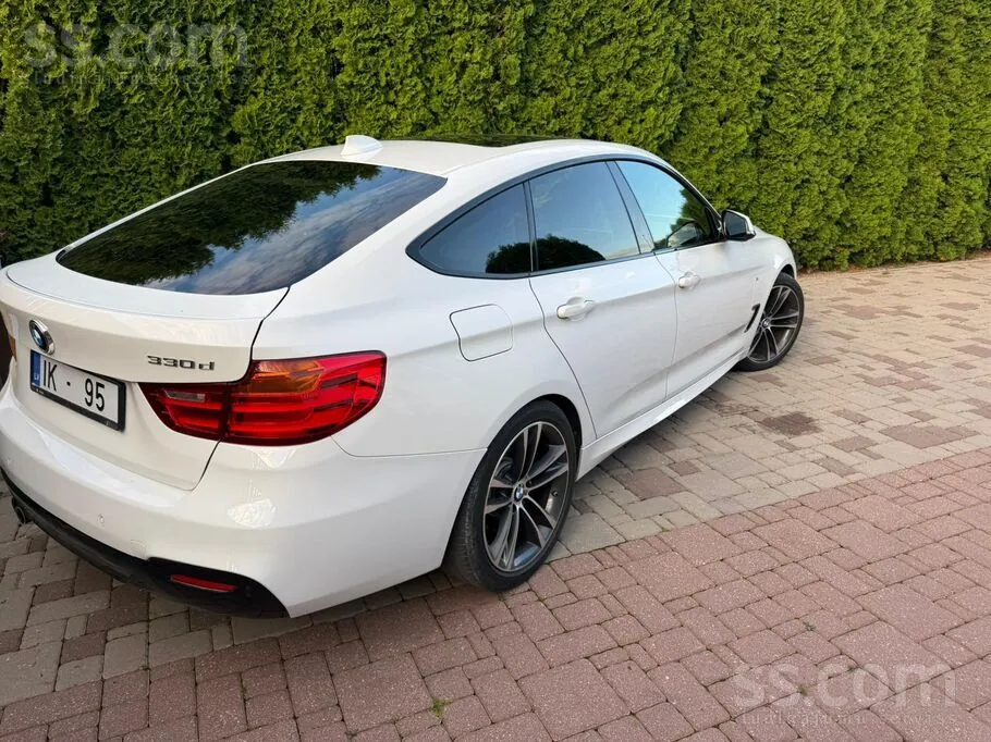BMW 330