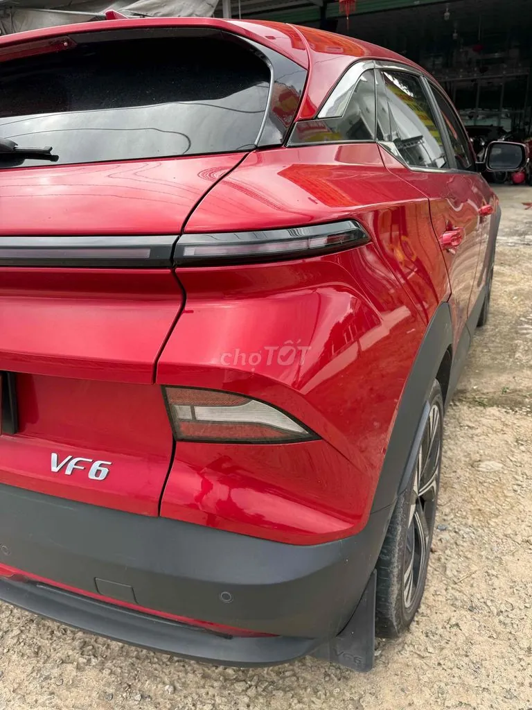 Vinfast Vf6