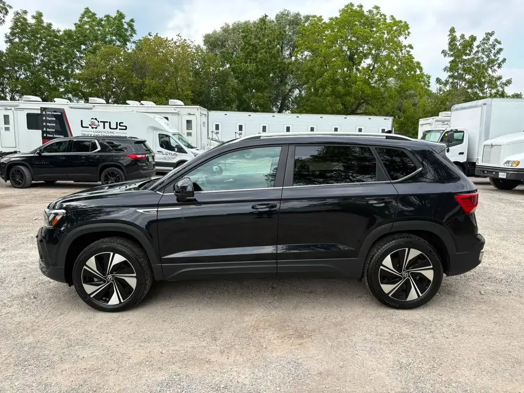 Volkswagen Taos 2024 photo 2