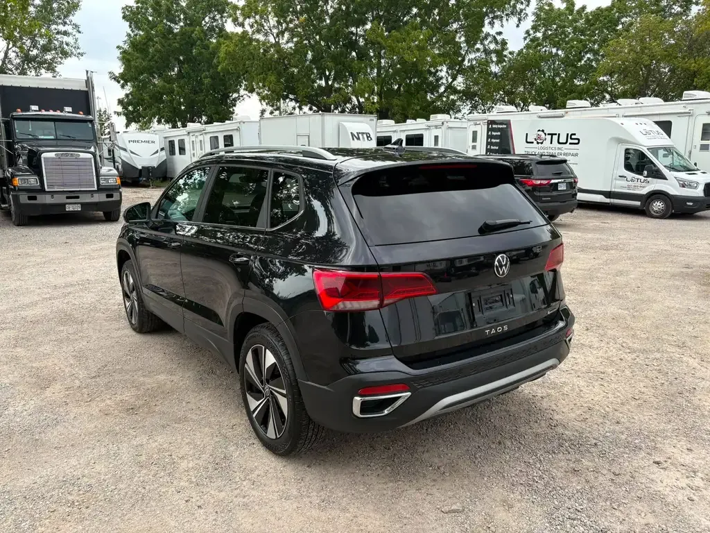 Volkswagen Taos 2024 photo 4