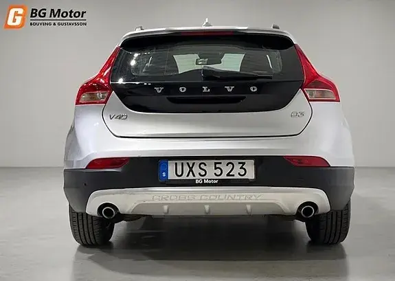 Volvo V40 Cross Country 2014 photo 5